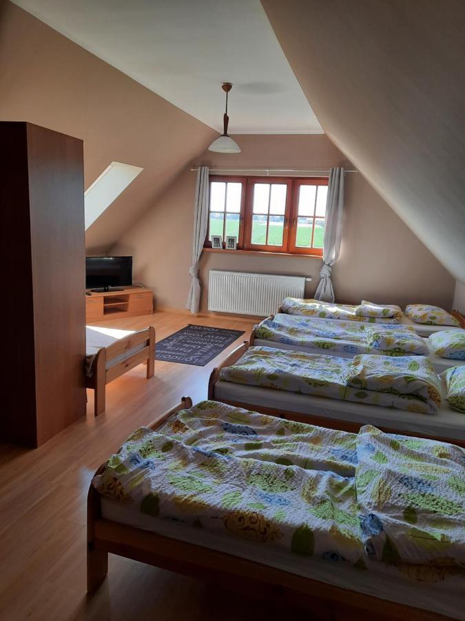 Dom Wakacyjny Hortensja Jastrzebia Gora Mieroszyno Exterior photo